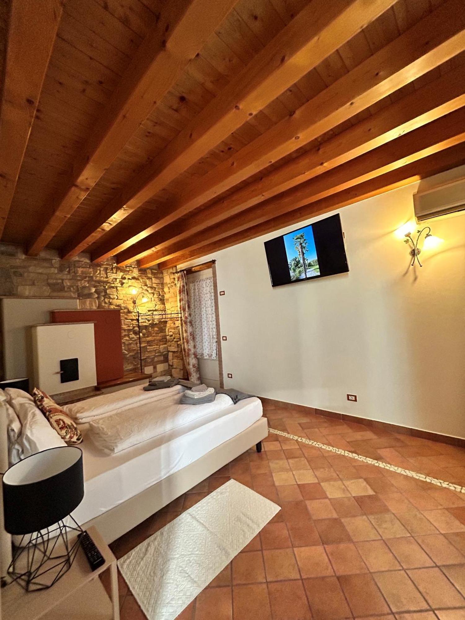 Le Tese Country house *